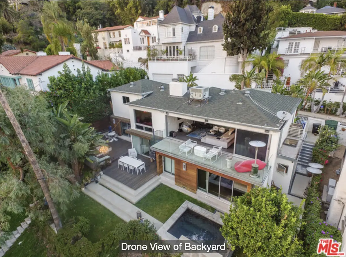 7924 Hillside Ave, Los Angeles, CA 90046-2122