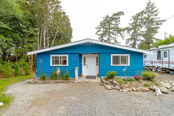 6542 Thornett Rd, Capital, BC V9Z
