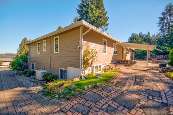 629 Sandra Lee Ct. SE, Olympia Wa 98513,