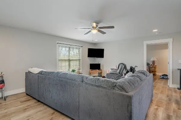 77 Driftwood Ct McMinnville, Tn 37110,