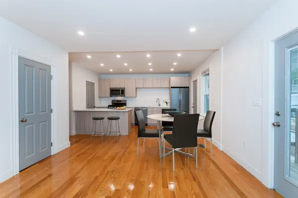 33 Woodman St #1, Jamaica Plain, MA 02130-3879