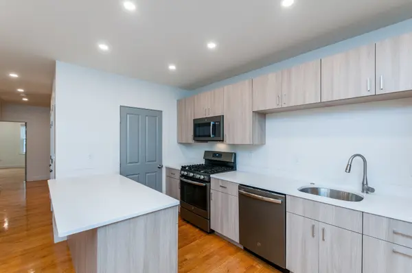 33 Woodman St #1, Jamaica Plain, MA 02130-3879