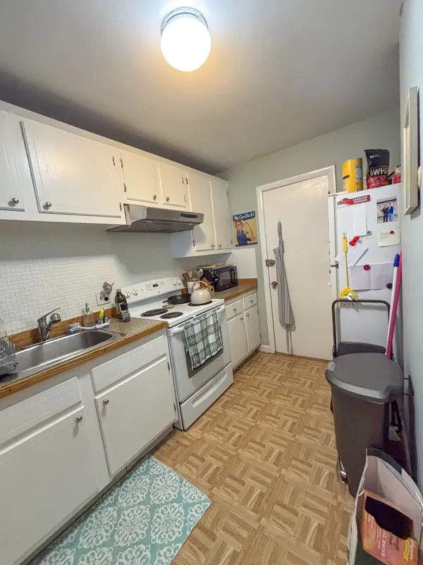 804 Centre St #107, Jamaica Plain, MA 02130-2709