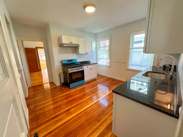 4 Lester Pl #1, Jamaica Plain, MA 02130-2997