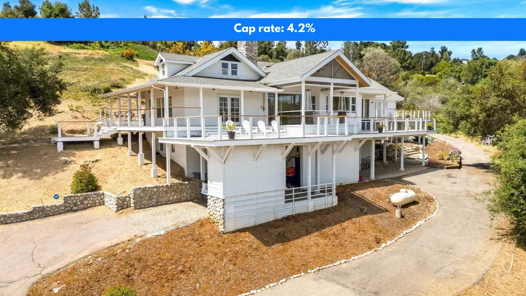 9888 Nutby Ln, Escondido, CA 92026-4500