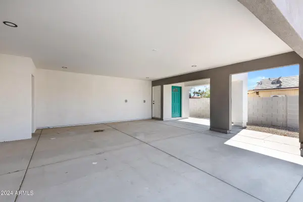 501 W Mohave St, Phoenix, AZ 85003-2745