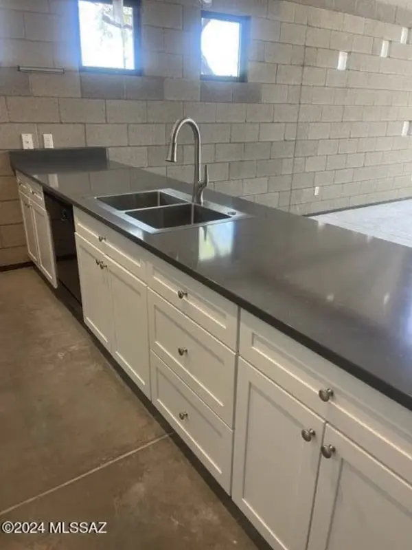4551 E Pima St, Tucson, AZ 85712-3469