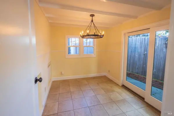 2020 5th Ave, San Rafael, CA 94901-1714