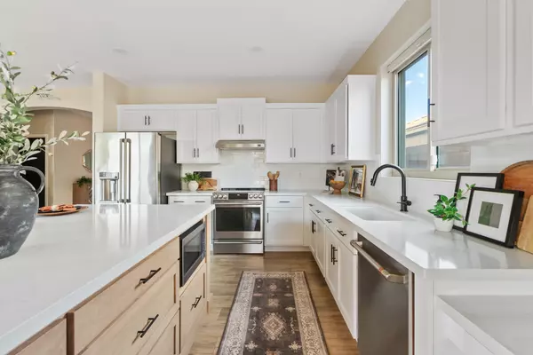 Chandler, AZ 85286-4543,95 W Goldfinch Way
