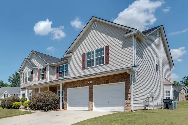 108 Brookhaven Dr, Villa Rica, GA 30180-7052
