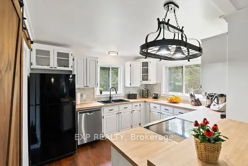203 Bullis Rd, Brighton, ON K0K 1H0