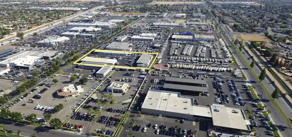 5401 Gasoline Alley Dr, Bakersfield, CA 93313-3210