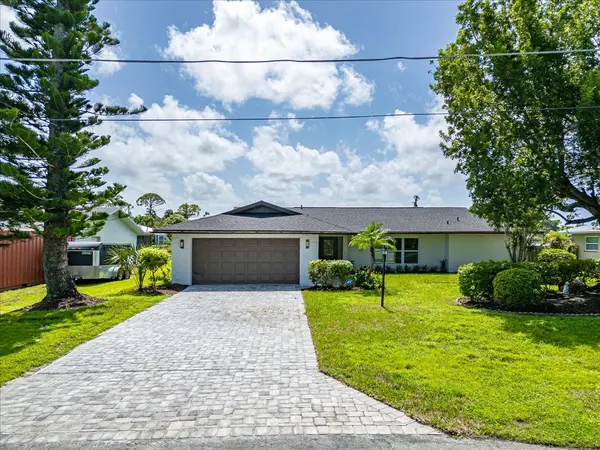 15629 Candle Dr, Fort Myers, FL 33908-1734