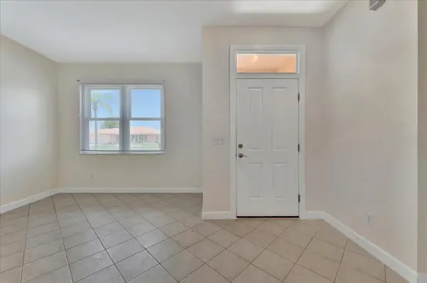 200 Valdiva St, Punta Gorda, FL 33983-5626