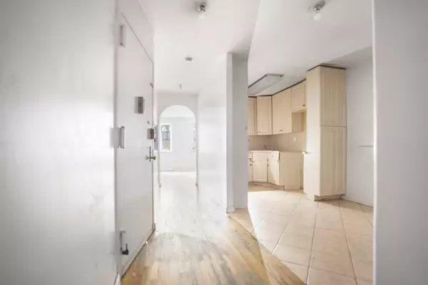 Brooklyn, NY 11249-5993,36 Broadway #1 + basement