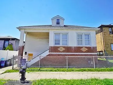 41 Seneca Loop, Staten Island, NY 10314-4263