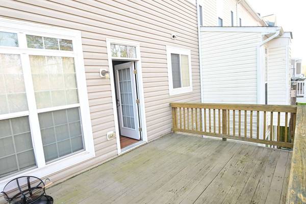 5632 Hartfield Ave, Suitland, MD 20746