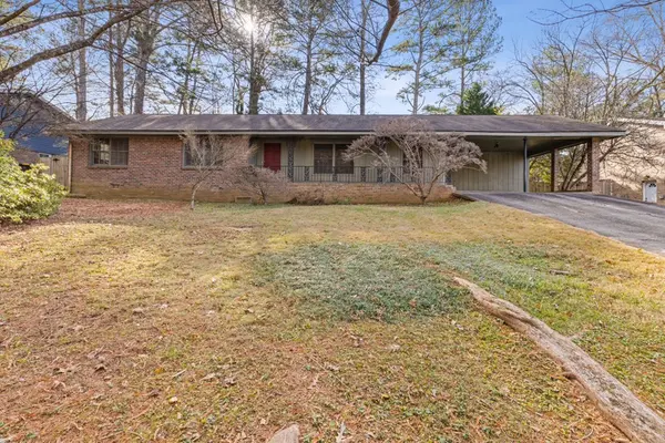 Grist Stone Dr SW, Lilburn, GA 30047