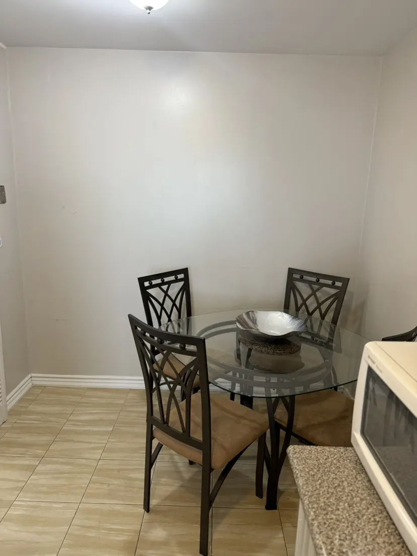 Glamorgan Ave, Toronto, ON M1P 2M8