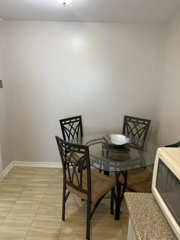 Glamorgan Ave, Toronto, ON M1P 2M8