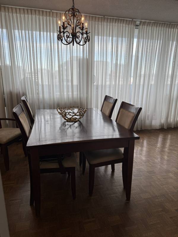 Glamorgan Ave, Toronto, ON M1P 2M8