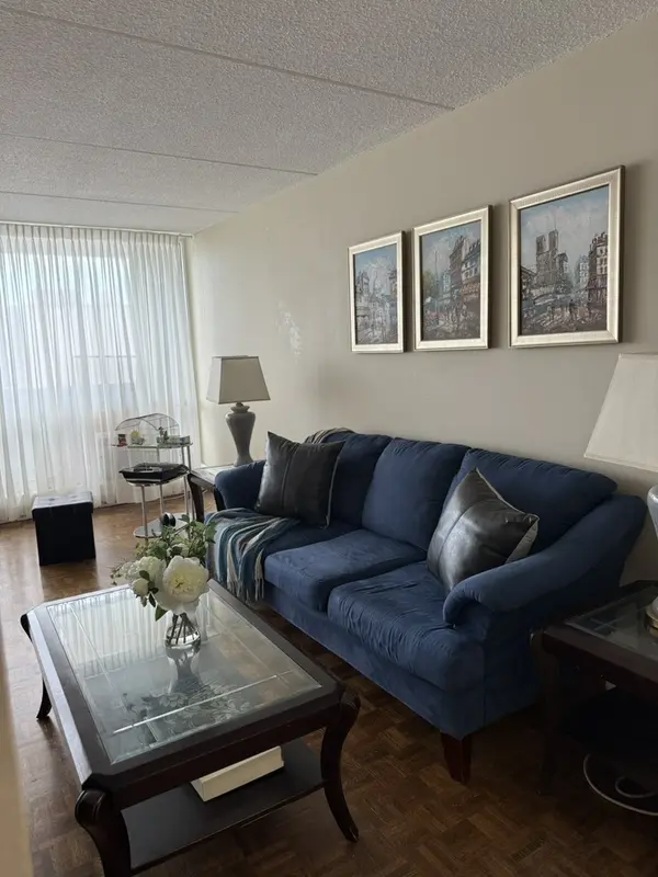 Glamorgan Ave, Toronto, ON M1P 2M8