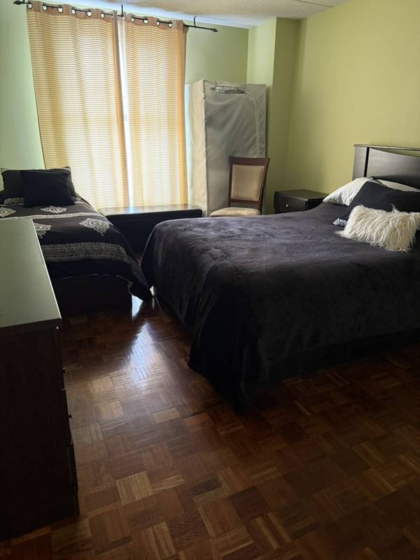 Glamorgan Ave, Toronto, ON M1P 2M8