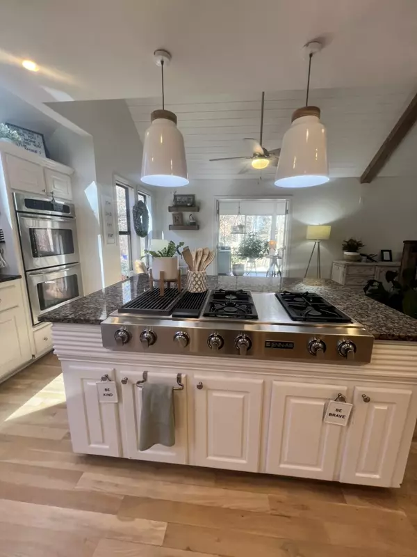 Roswell, GA 30075-1363,Willow View Way