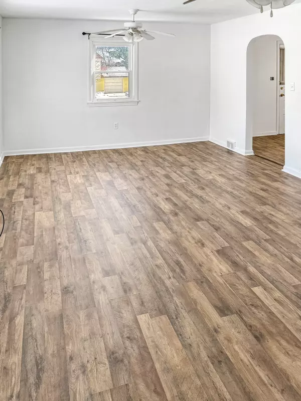 Weirton, WV 26062-2621,Paul Ave