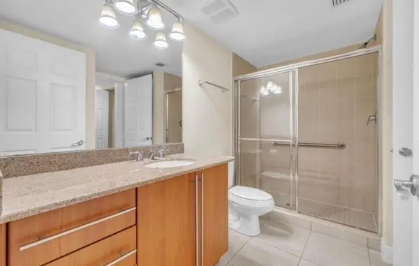 Clematis St, West Palm Beach, FL 33401-5306