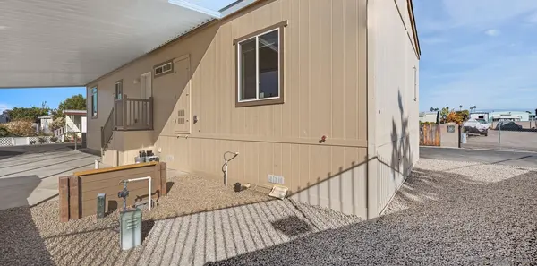 221 N El Camino Real #39, Oceanside, CA 92058