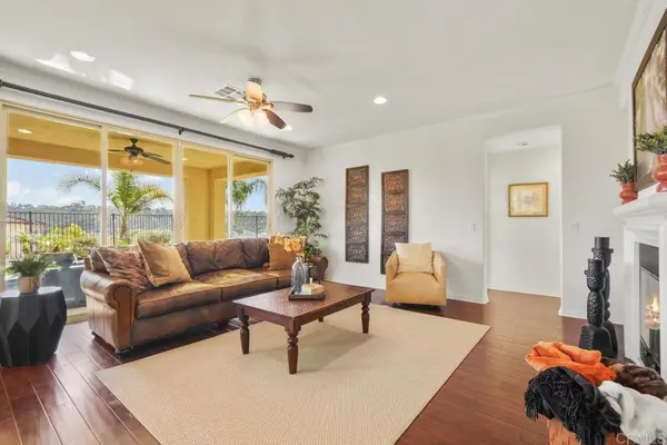 1912 Corte Escena, Chula Vista, CA 91914-4630