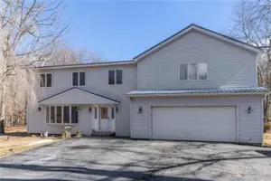 130 Lenape Trl, Albrightsville, PA 18210-3915