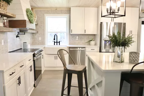 Columbia, MS 39429-9047,5057 Highway 35 N