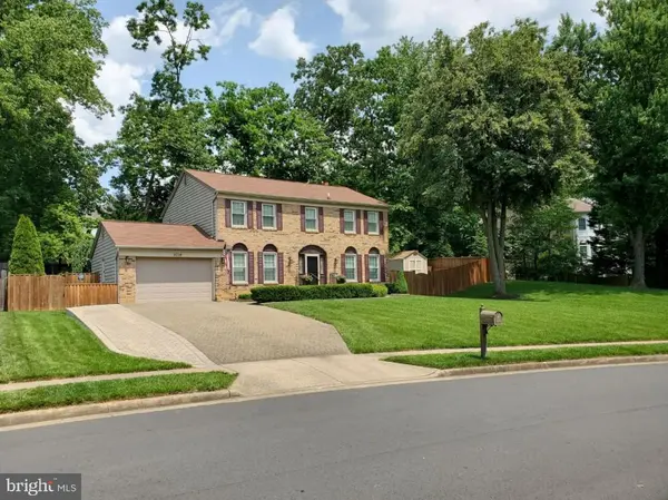 3719 Krysia Ct, Annandale, VA 22003-2547
