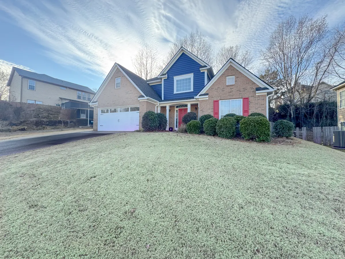 690 Winding River Dr NW, Lawrenceville, GA 30046-2806