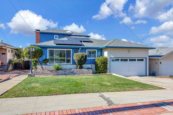 24923 Mead Way, Hayward, CA 94541-5601