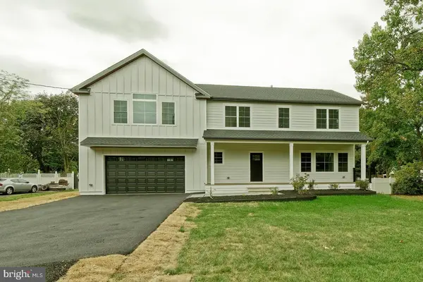 4418 Church Rd, Mt Laurel, NJ 08054-2208