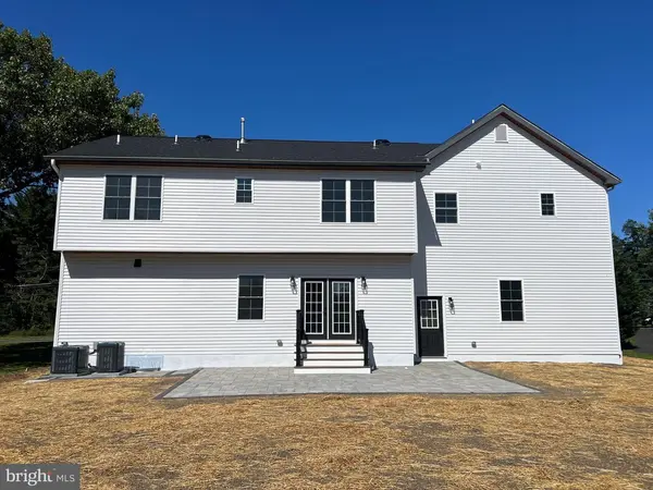 4418 Church Rd, Mt Laurel, NJ 08054-2208