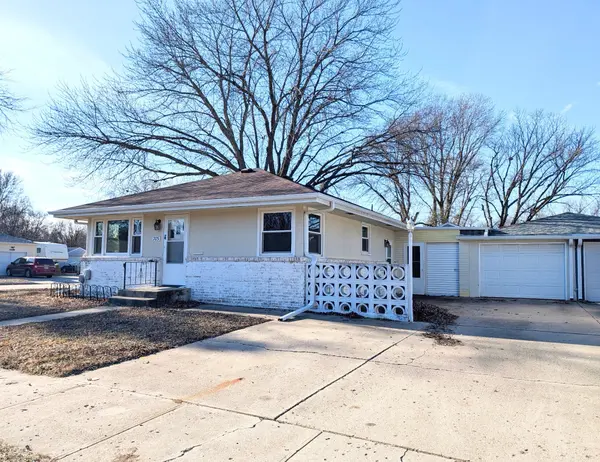 703 8th Ave W, Spencer, IA 51301-3220