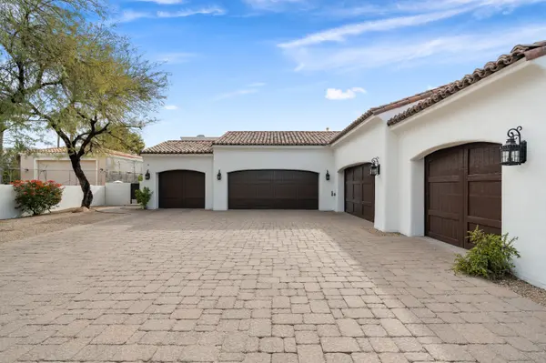 8515 E Sutton Dr, Scottsdale, AZ 85260-4113