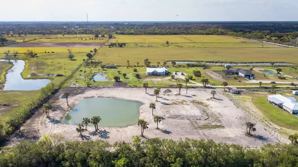 Hammock Rd, Mims, FL 32754
