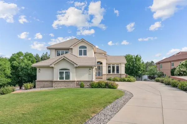 5823 Zang Ct, Arvada, CO 80004-3997