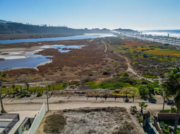 Ensenada, Baja 22765,La Mision #103