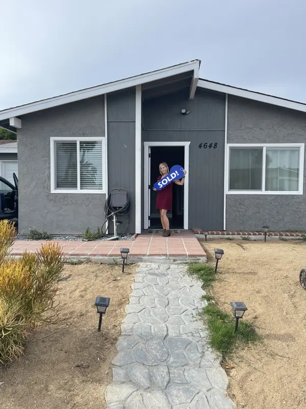 4648 Calle del Palo, Oceanside, CA 92057-5216