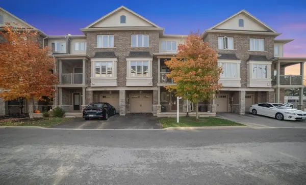 4122 Palermo Cmn, Burlington, ON L7L 0G7