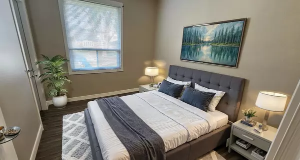 Oakville, ON L6K 2S5,290 Morden Rd #Upper