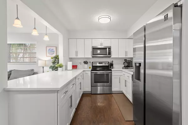 Palm Beach Gardens, FL 33410-4832,500 Ivy Ave