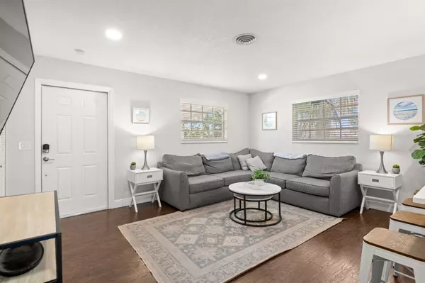 Palm Beach Gardens, FL 33410-4832,500 Ivy Ave