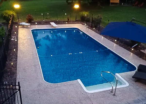 2039 Shook Ln, Centralia, IL 62801-8339